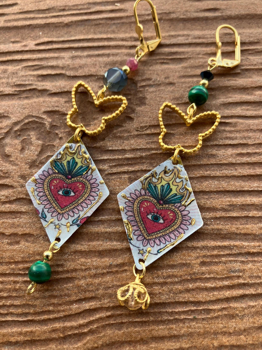 boucles artistiques laiton peint Naelatelier romantiques cœur dépareillées