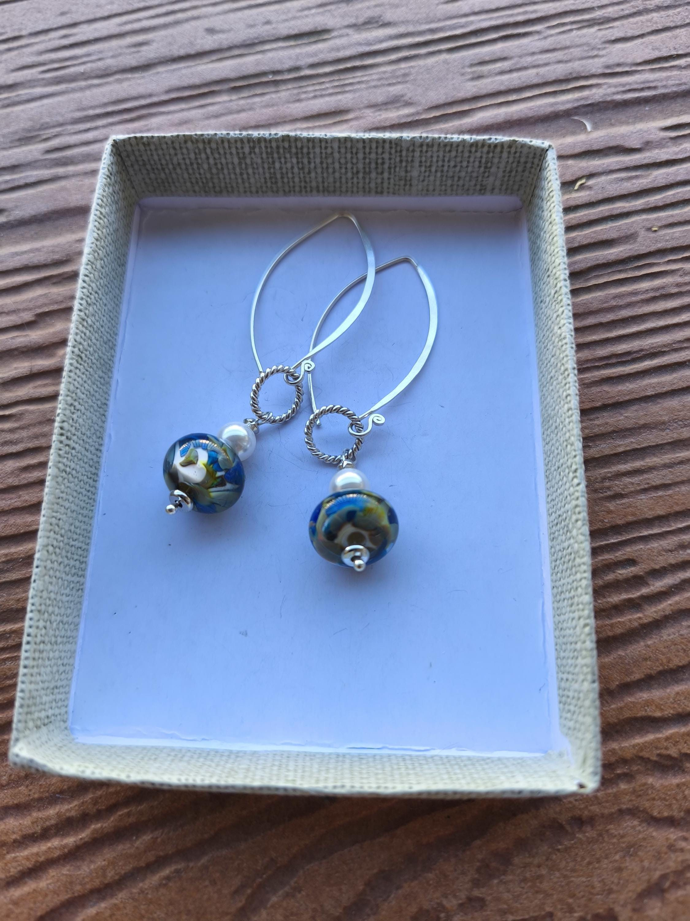 Boucles, boucles classiques, boucles argent 925, verre filé au chalumeau