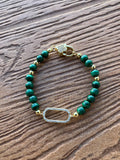 Bracelet chic en pierres semi précieuse malachite et plaqué or