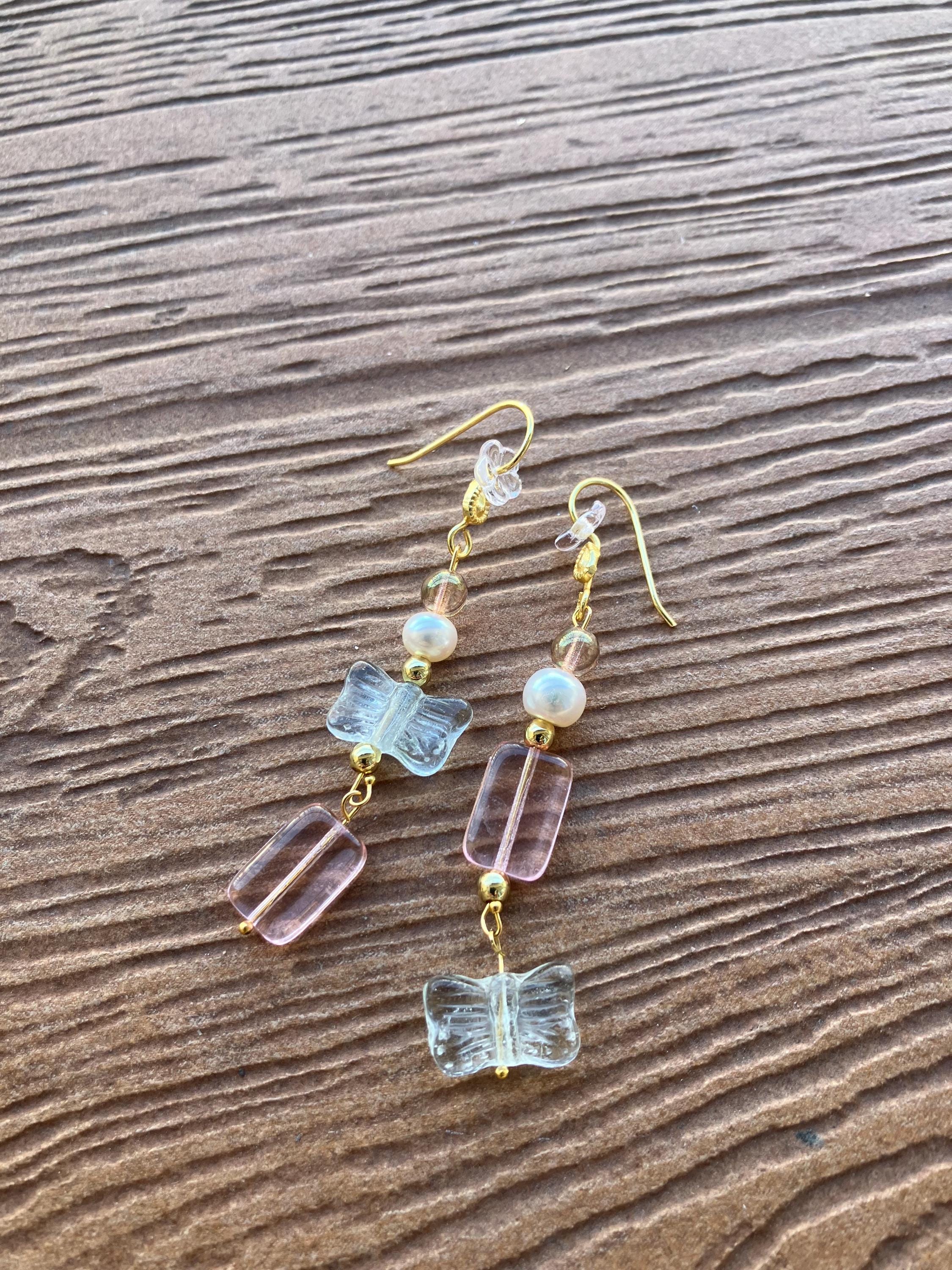 boucles dépareillées papillon vintage rétro chic avec perles de culture