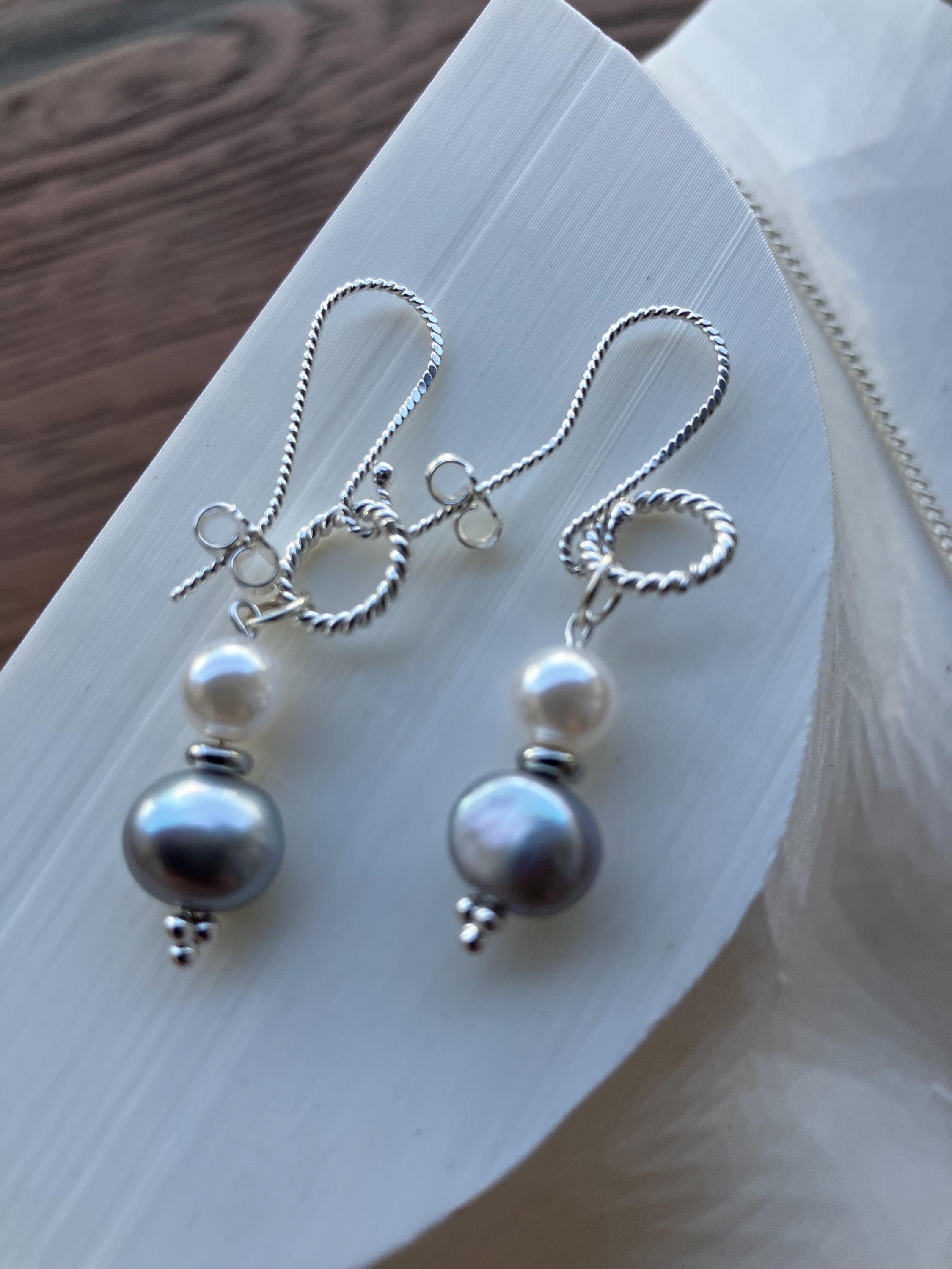 Collier argent, boucle en argent 925, perles d eau douce grise, chic minimaliste, classique