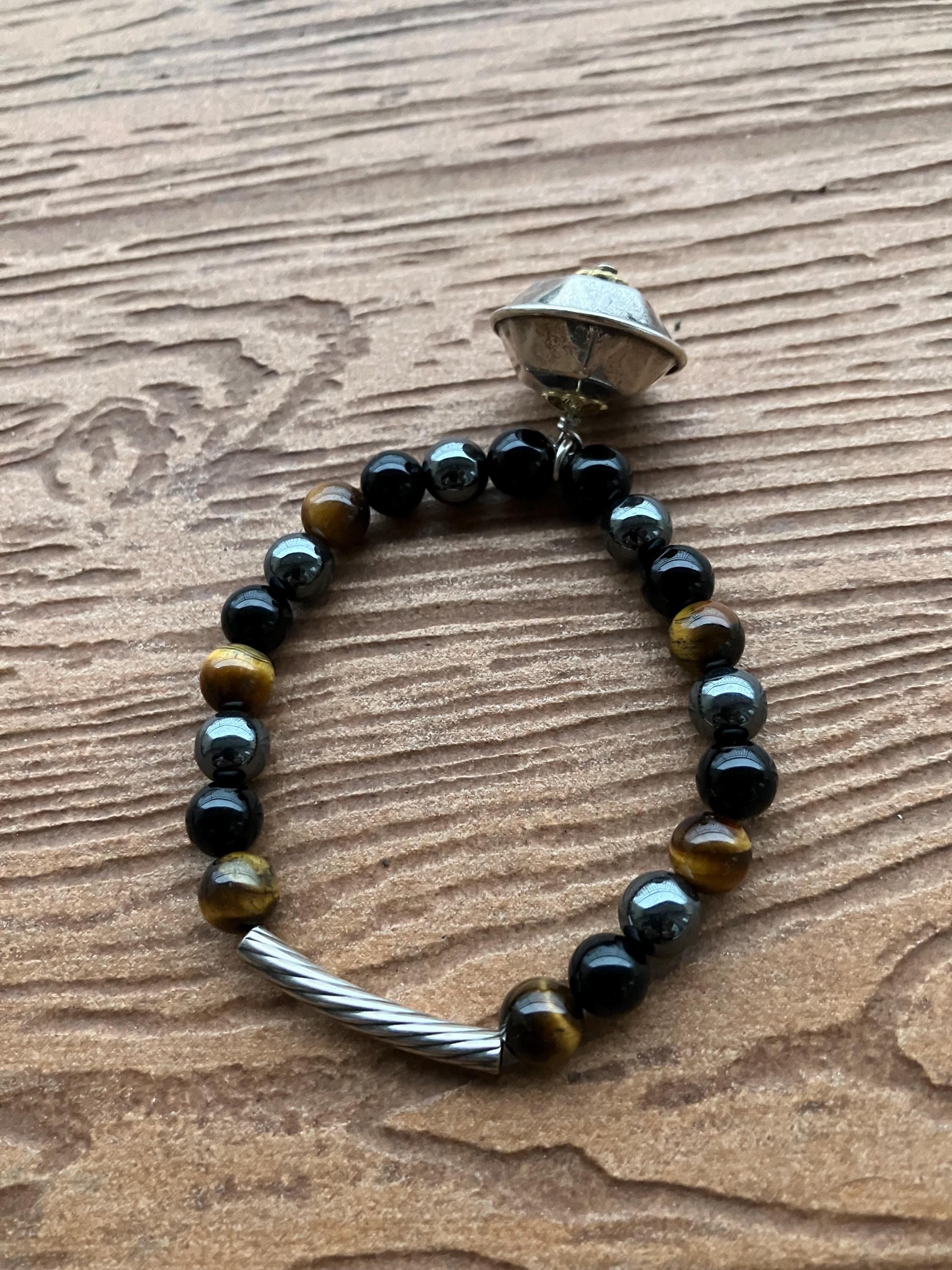 bracelet original en pierres semi précieuse œil de tigre, hématite et onyx noir