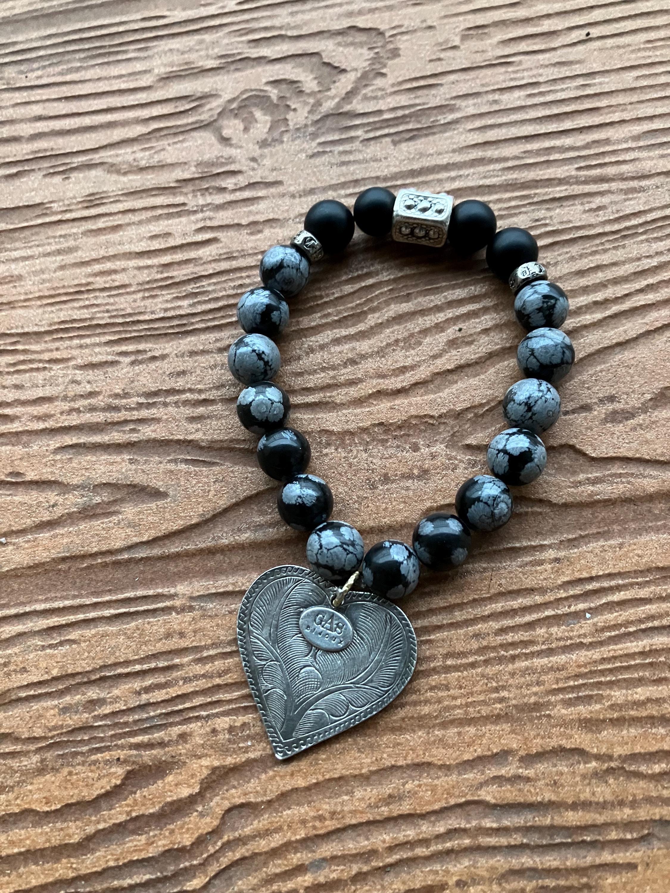 bracelet cœur bohème chic en pierres semi précieuse onyx noir et obsidienne flocon de neige