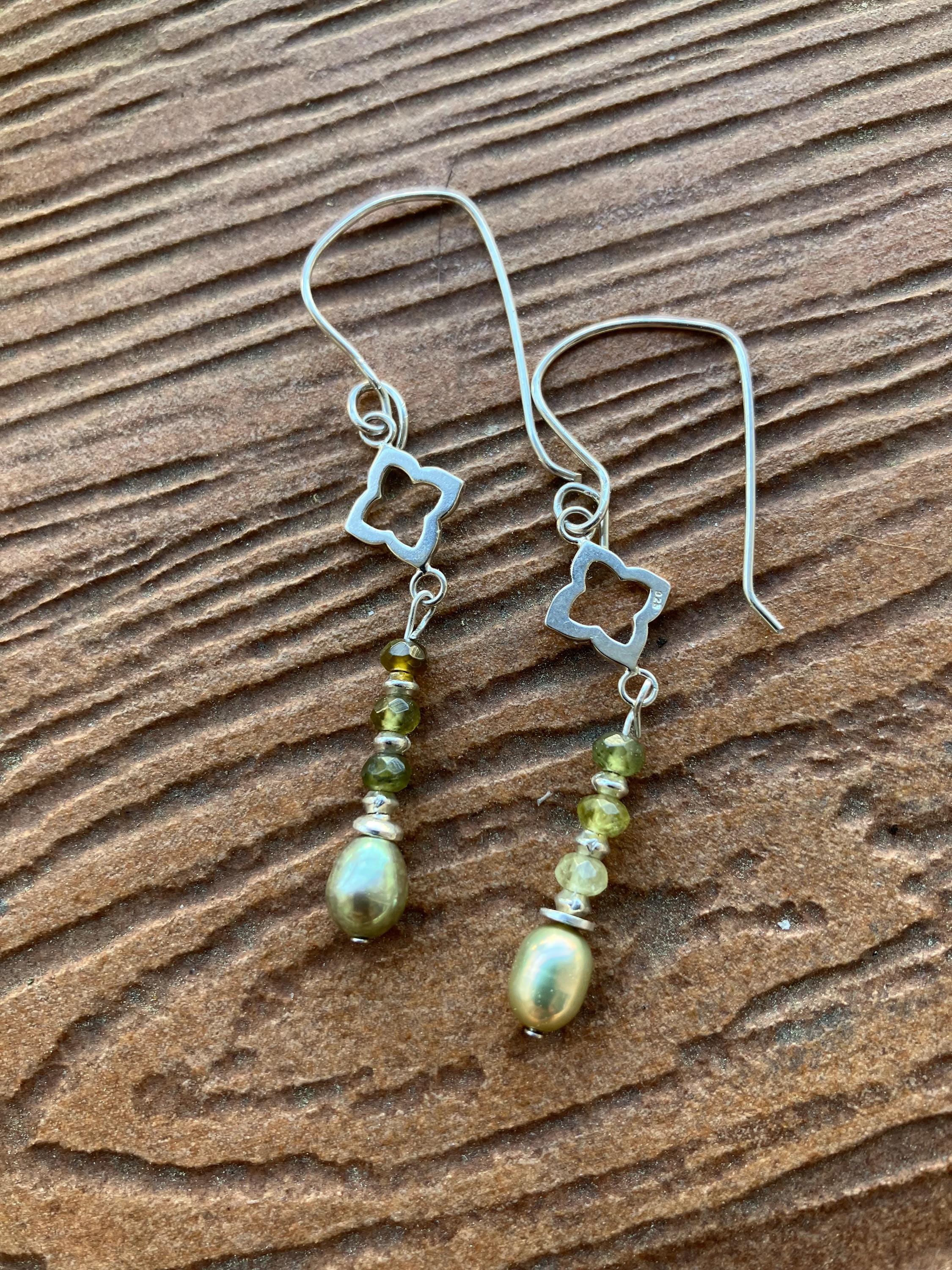 boucles argent 925 et grenat grossulaire