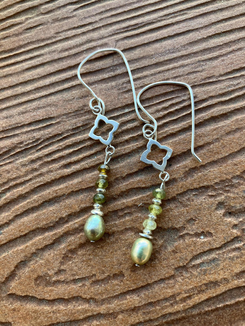 boucles argent 925 et grenat grossulaire