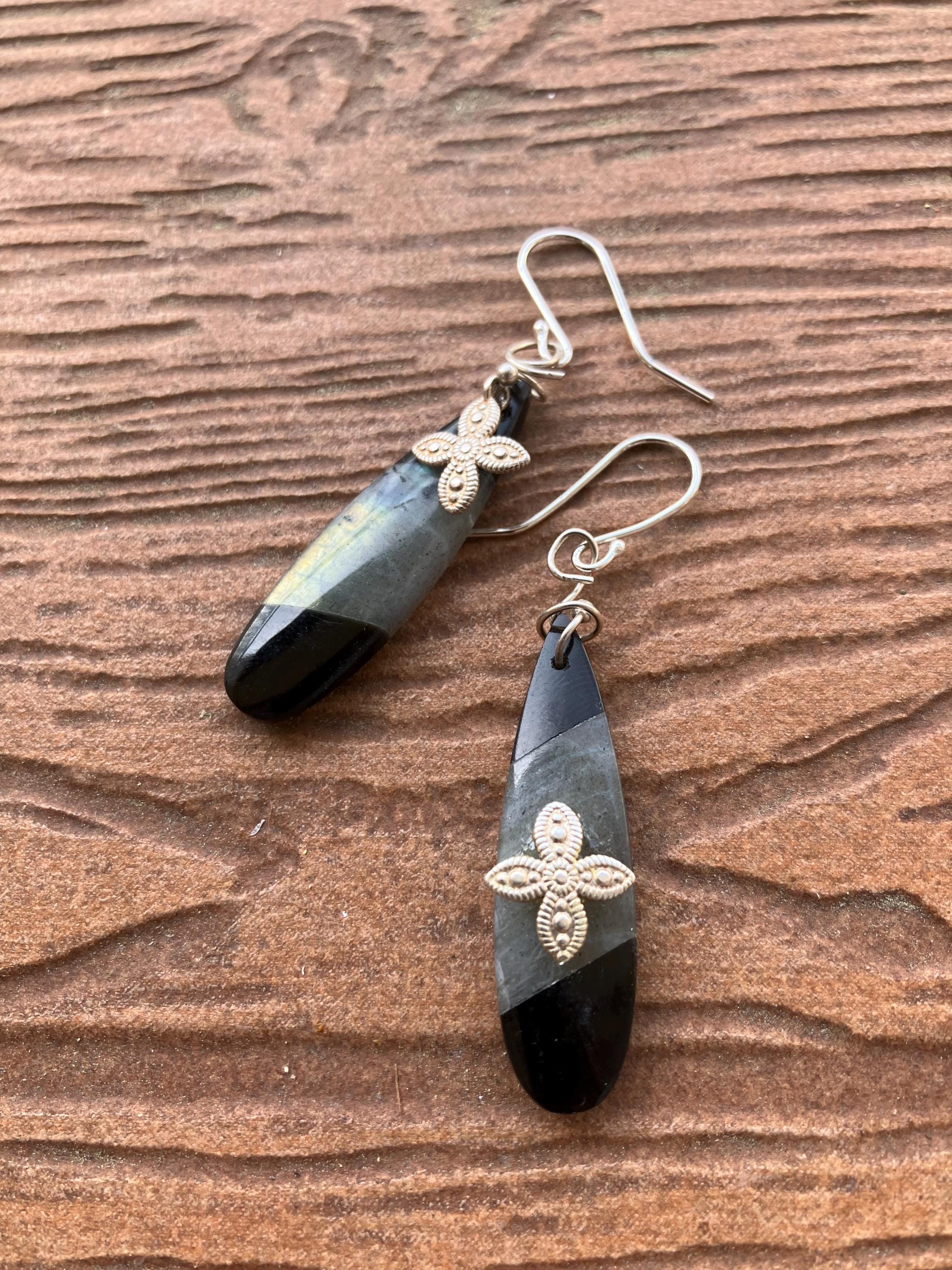 boucles, boucles gemme, semi precieuse, intarsia, goutte, labradorite, onyx