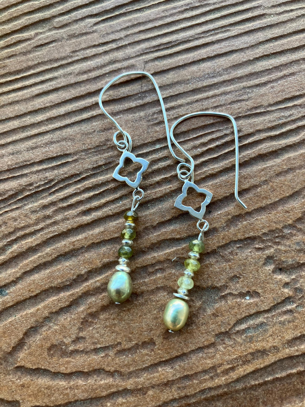 boucles argent 925 et grenat grossulaire