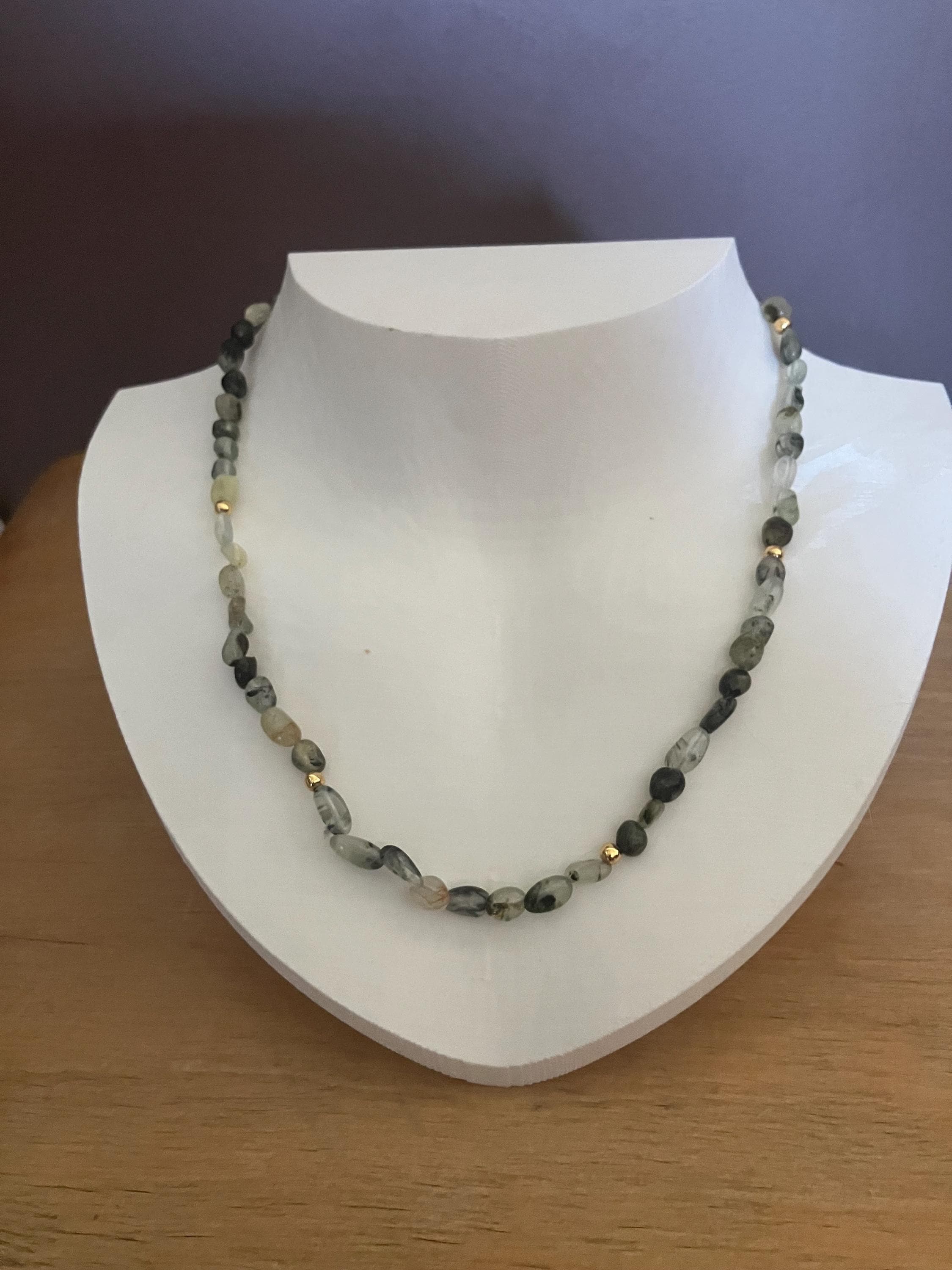 collier, semi précieuse,  prehnite, aventurine