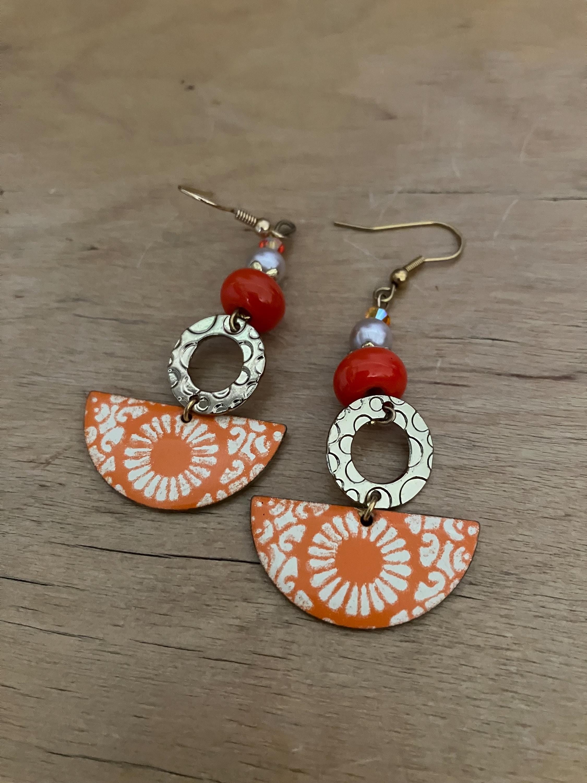 Boucles, boucles vintage orange influence japonaise, e-mail, plaqué or, verre filé d'art,  nacre Swarovski