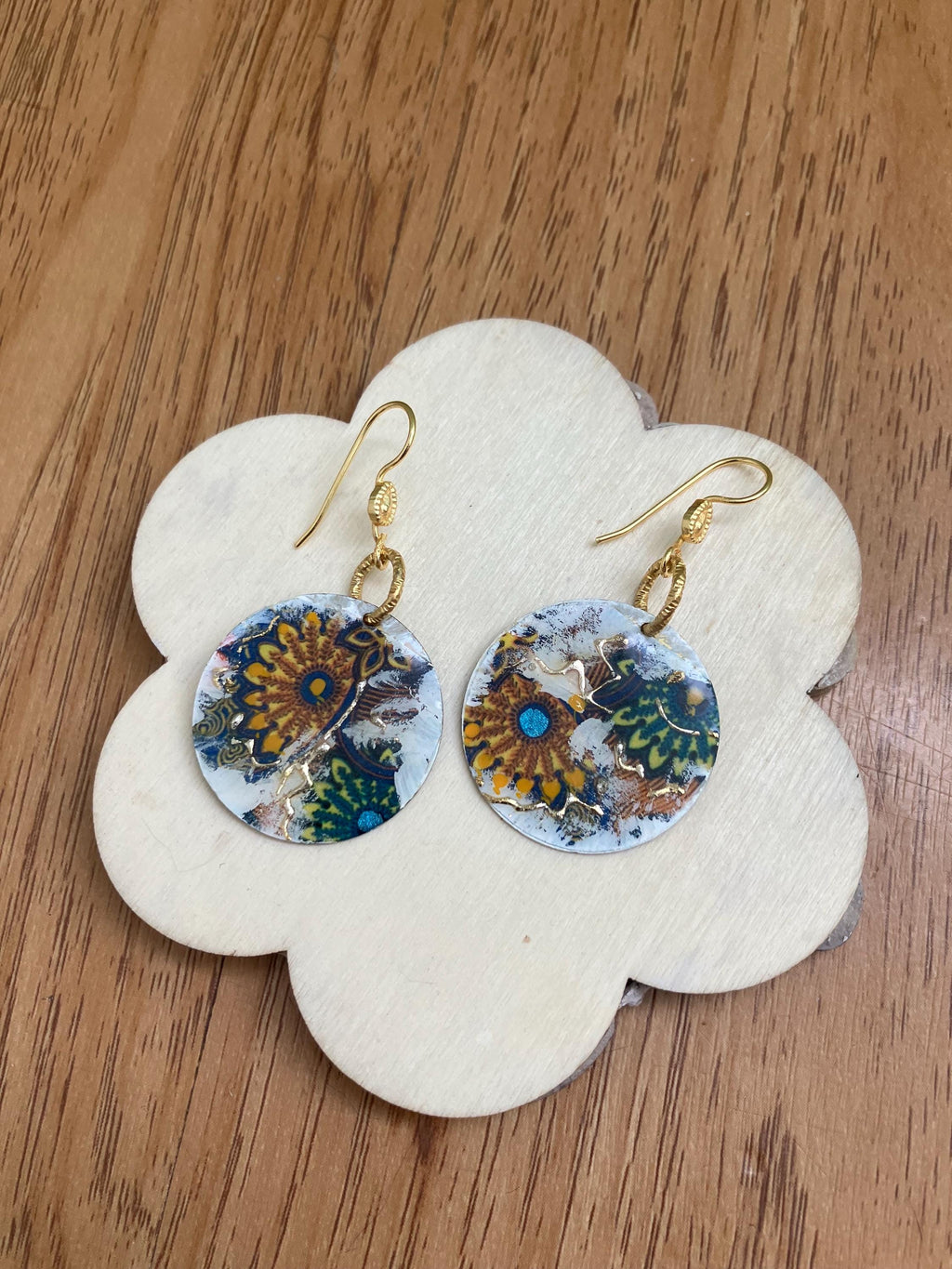 Boucles, boucles rondes, laiton émaillé d art, boucles vert et jaune