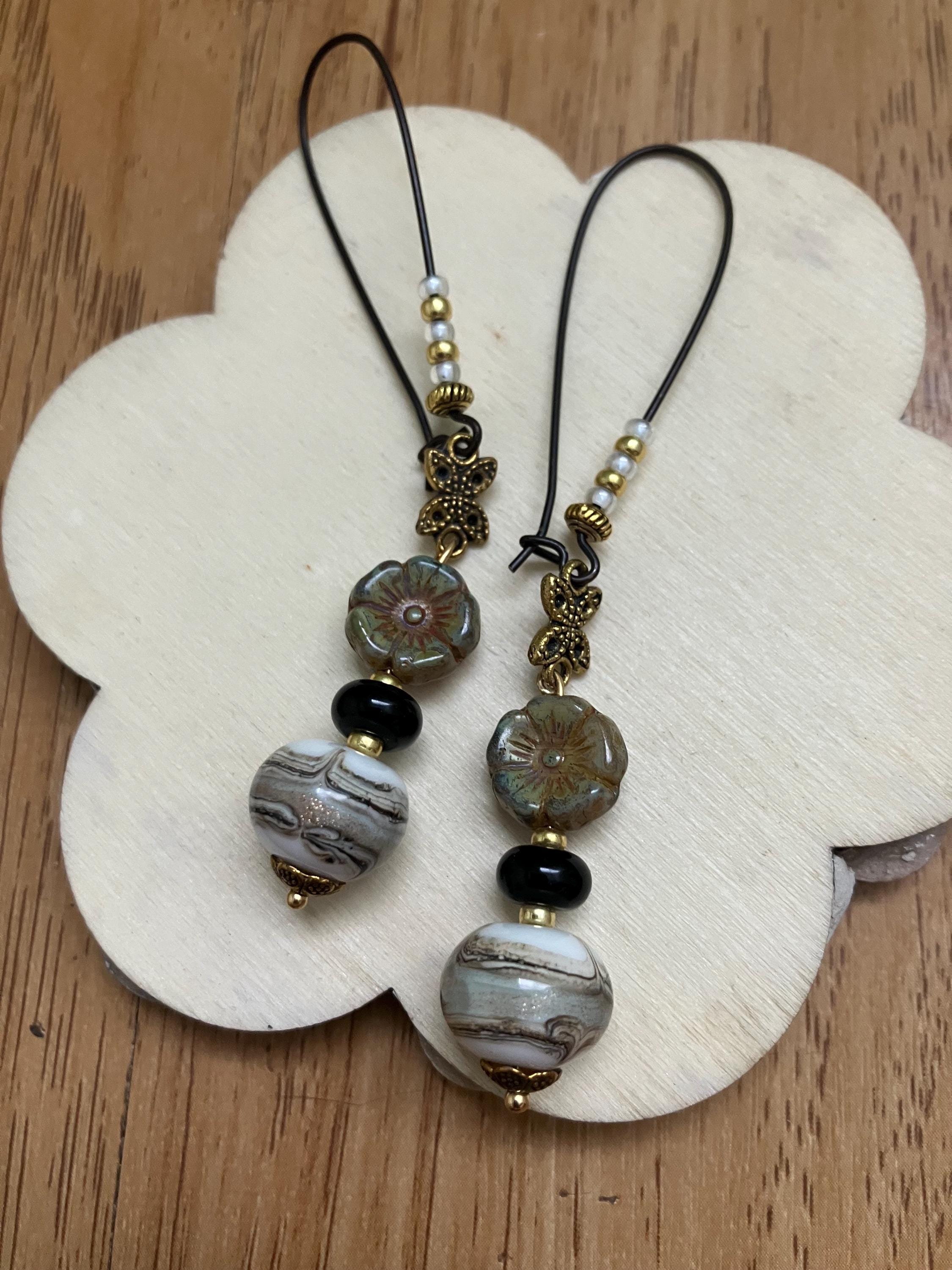 Boucles, longues boucles romantiques, verre filé d art, verre tchèque, cuivre oxydé