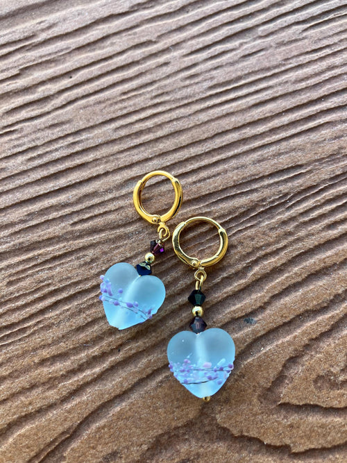 boucles dormeuses en verre filé d art, cristal Swarovski et plaqué or 24 carats 3 microns